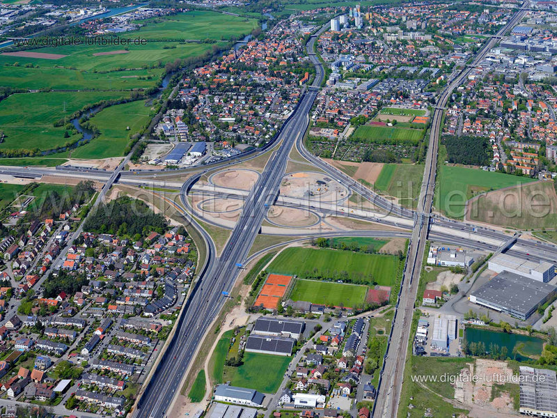 Luftaufnahme Autobahnkreuz A3 / A73 in Erlangen | Mittelfranken, Bayern