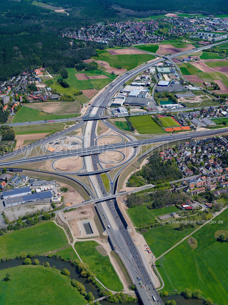 Luftaufnahme Autobahnkreuz A3 / A73 in Erlangen | Mittelfranken, Bayern
