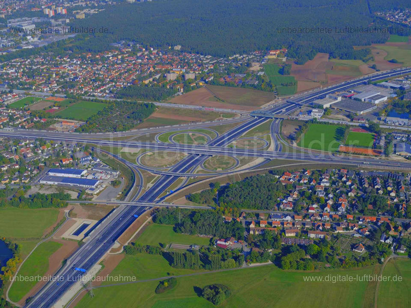 Luftaufnahme Autobahnkreuz A3 / A73 in Erlangen | Mittelfranken, Bayern
