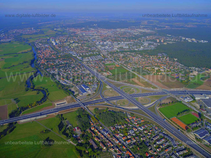 Luftaufnahme Autobahnkreuz A3 / A73 in Erlangen | Mittelfranken, Bayern