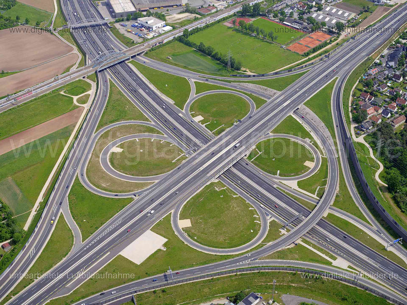 Luftaufnahme Autobahnkreuz A3 / A73 in Erlangen | Mittelfranken, Bayern
