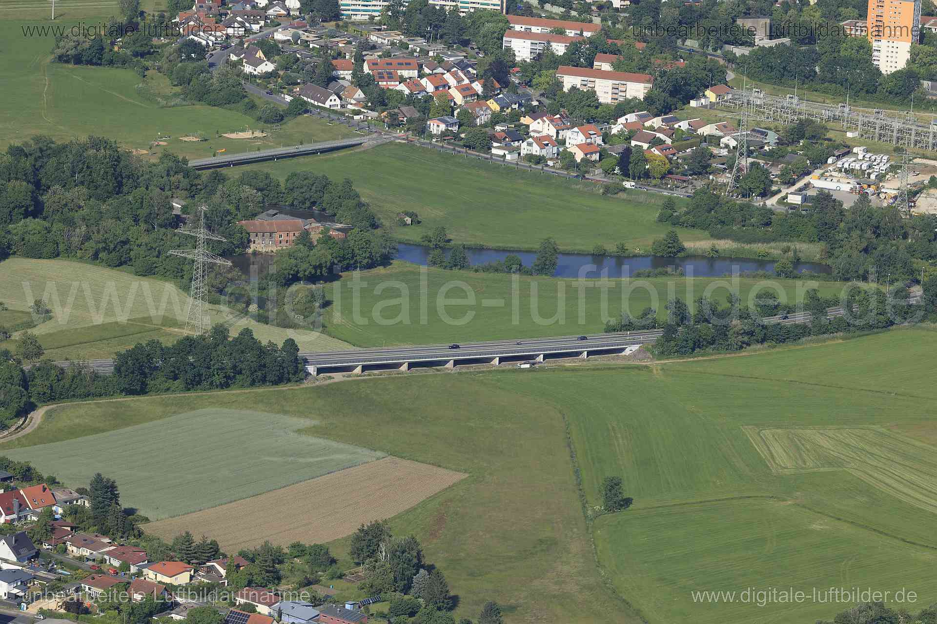 Luftbild - Büchenbacher Damm, Ort: Erlangen, Tags: Büchenbacher Damm, Regnitz, Wiesengrund, ...