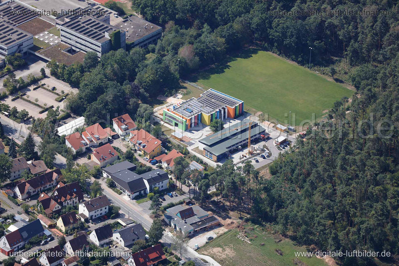 Luftaufnahme Buntes Haus in Erlangen | Mittelfranken, Bayern
