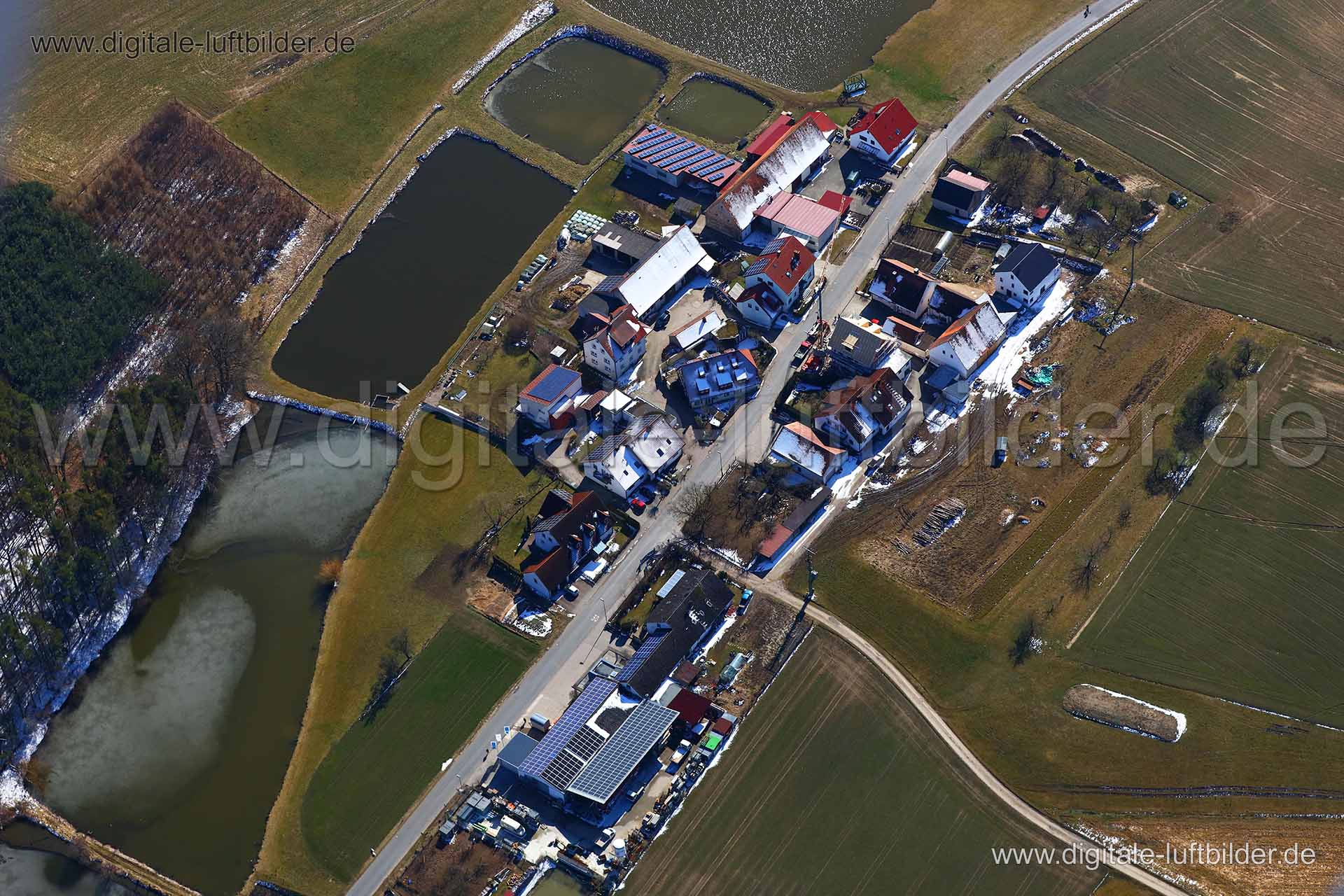 Luftaufnahme Heßdorf in Erlangen | Mittelfranken, Bayern