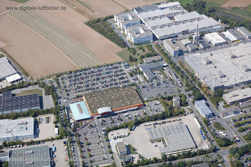 Luftaufnahme Hornbach in Erlangen | Mittelfranken, Bayern