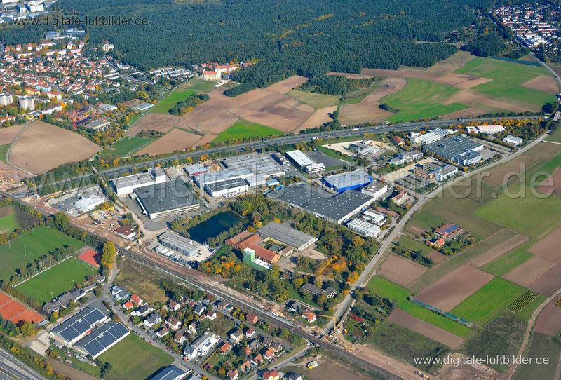 Luftaufnahme Industriegebiet Eltersdorf Weinstraße in Erlangen | Mittelfranken, Bayern