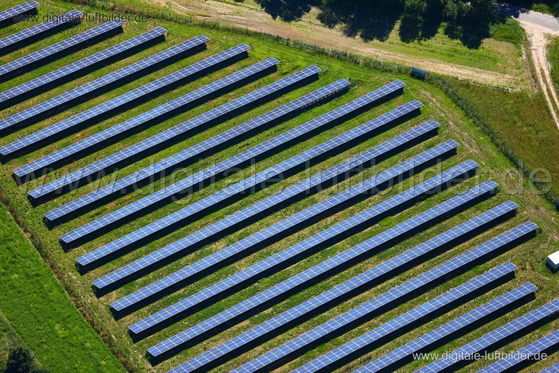 Luftaufnahme Photovoltaik in Erlangen | Mittelfranken, Bayern