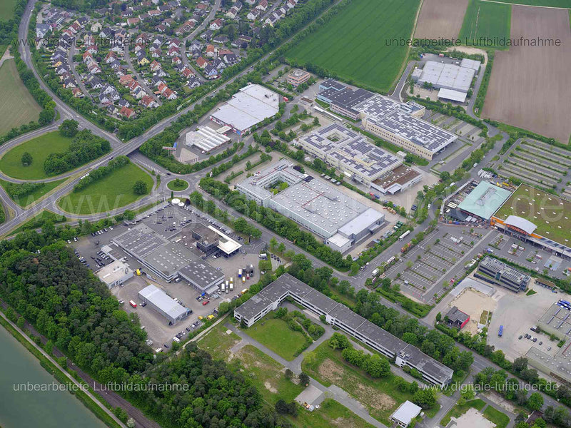 Luftbild - Schallershof, Ort: Erlangen, Tags: Autohaus Pickel, , Erlangen, Frauenauracher Straße...
