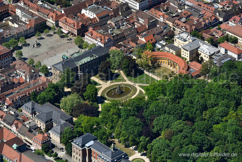 Luftaufnahme Schloss Erlangen in Erlangen | Mittelfranken, Bayern