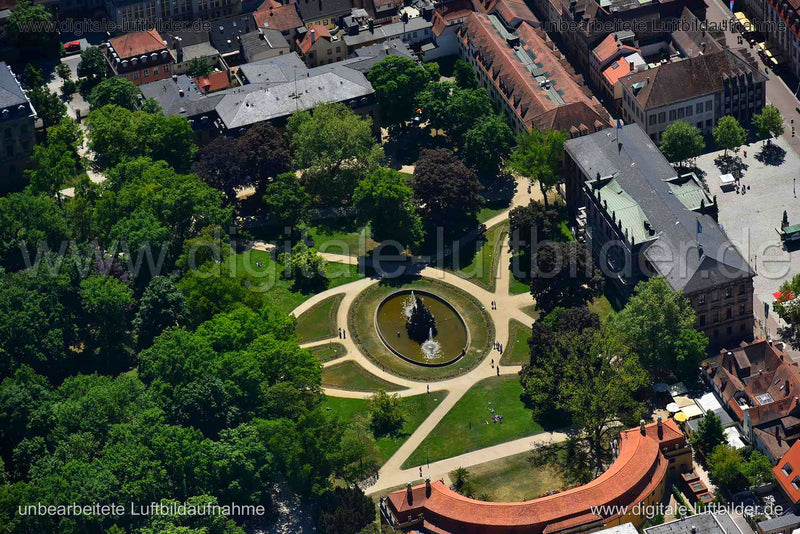 Luftaufnahme Schloss Erlangen in Erlangen | Mittelfranken, Bayern