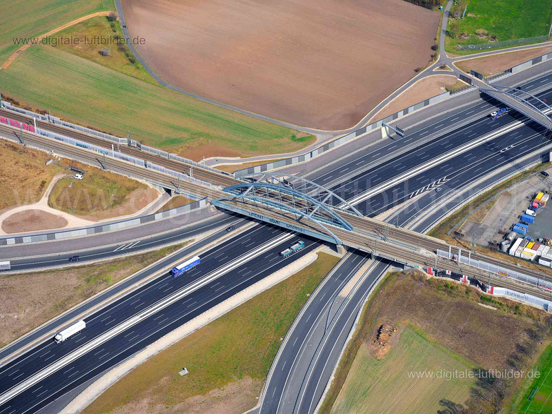 Luftaufnahme Zugbrücke, Autobahn A3 in Erlangen | Mittelfranken, Bayern