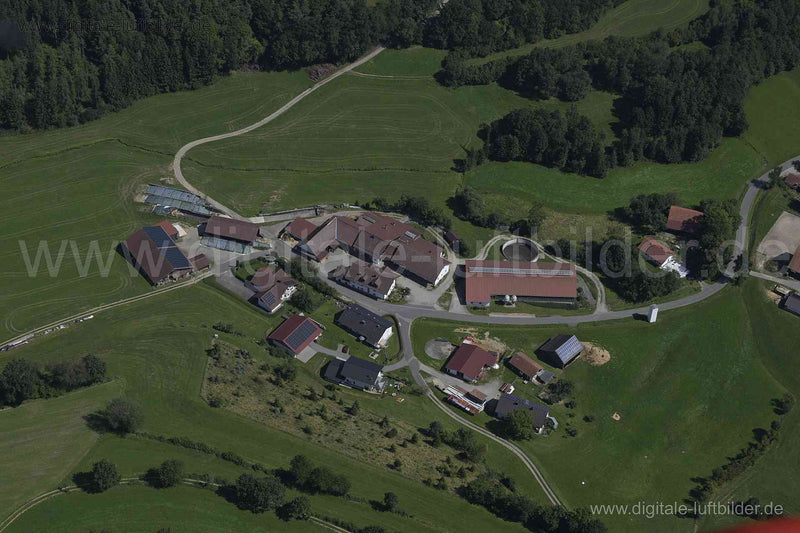 Luftaufnahme Roth bei Falkenfels in Falkenfels | Niederbayern, Bayern