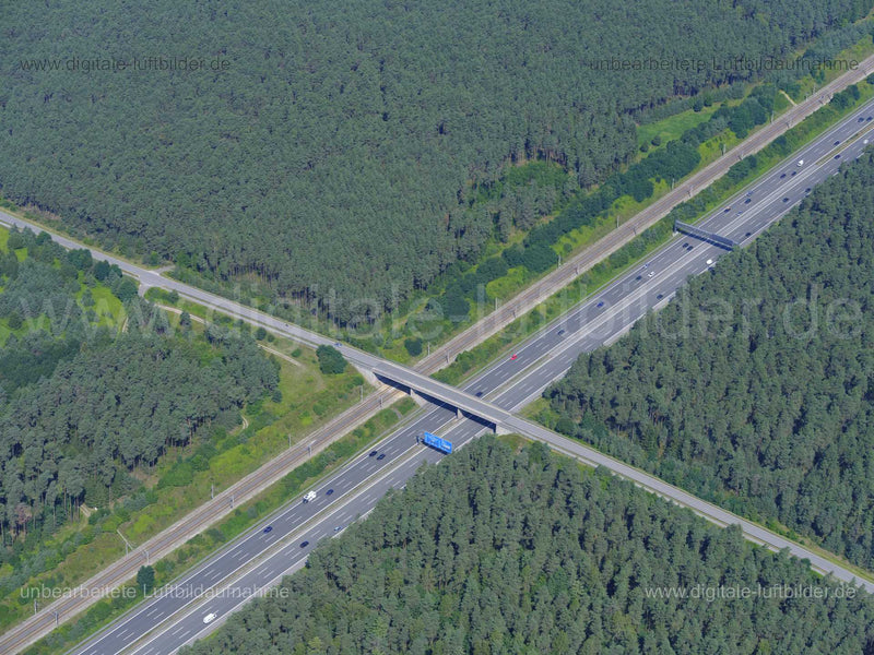 Luftaufnahme Autobahnbrücke bei Sperslohe in Feucht | Mittelfranken, Bayern