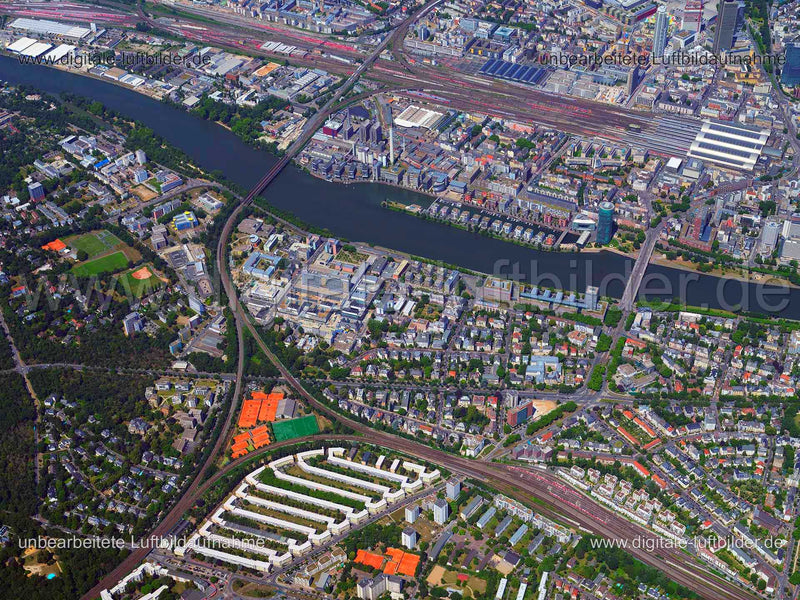 Luftaufnahme Frankfurt am Main in Frankfurt am Main | Darmstadt, Hessen