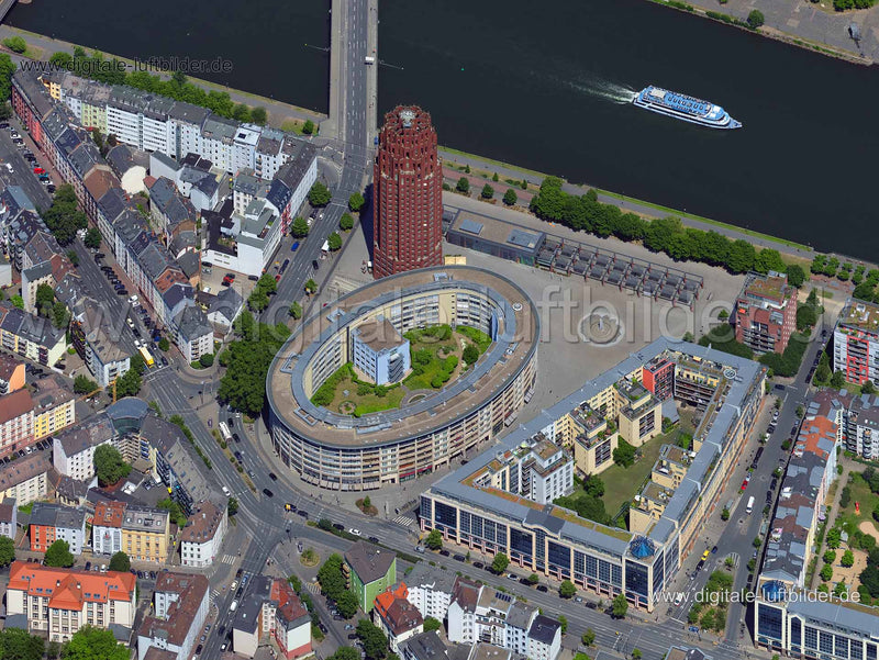 Luftaufnahme Walther-von-Cronberg-Platz in Frankfurt am Main | Darmstadt, Hessen