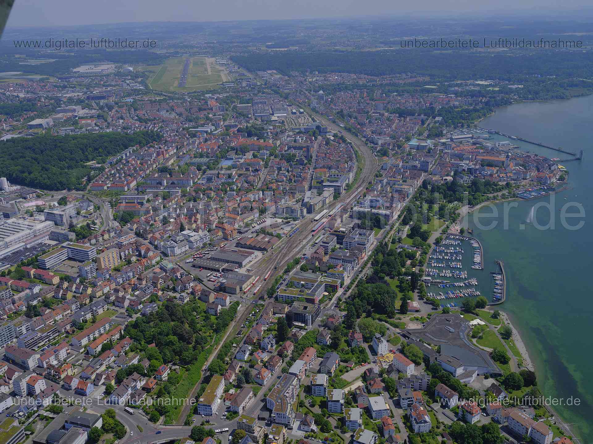Luftaufnahme Friedrichshafen in Friedrichshafen | Bodenseekreis, Baden-Württemberg