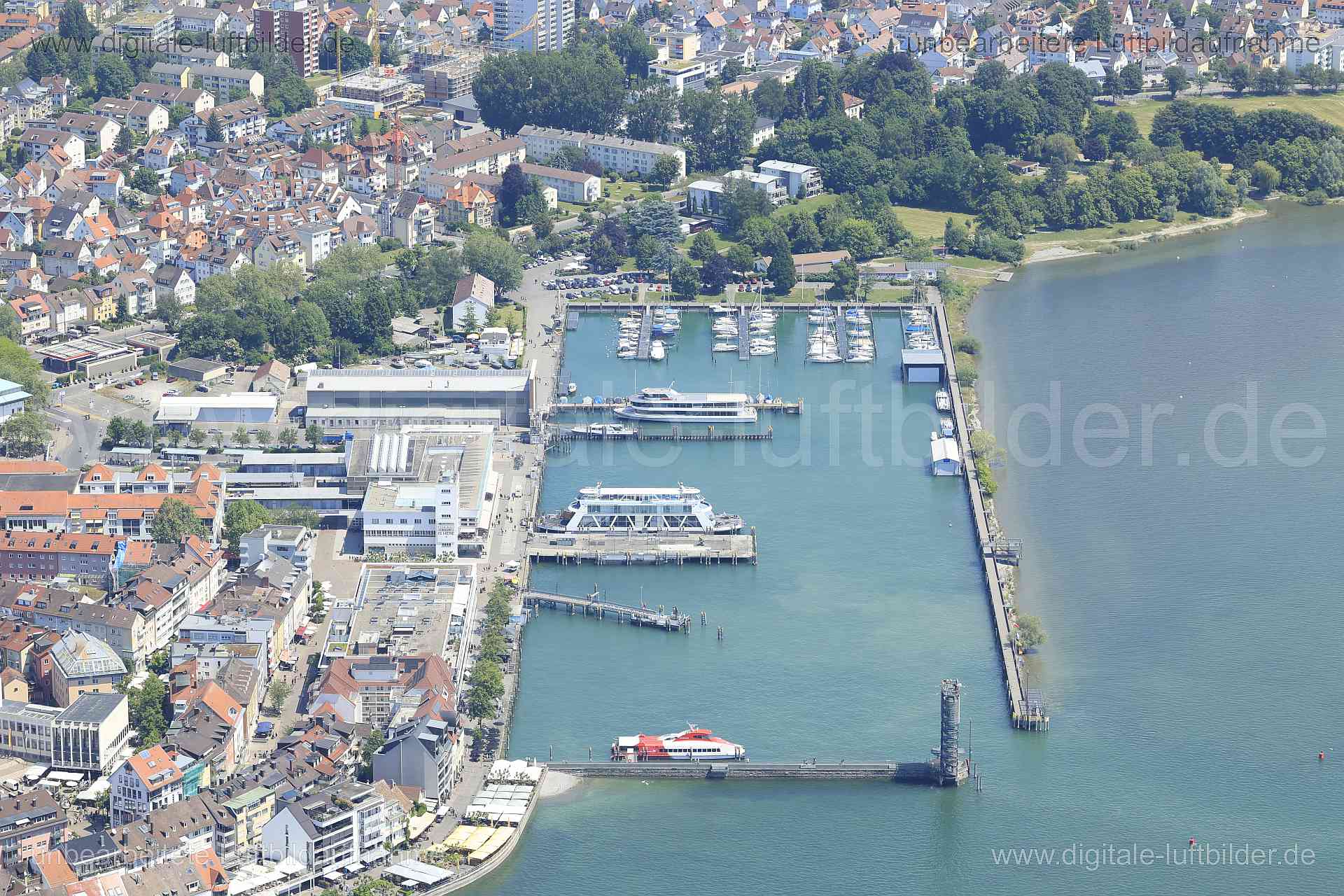 Luftaufnahme Hafen Friedrichshafen in Friedrichshafen | Bodenseekreis, Baden-Württemberg
