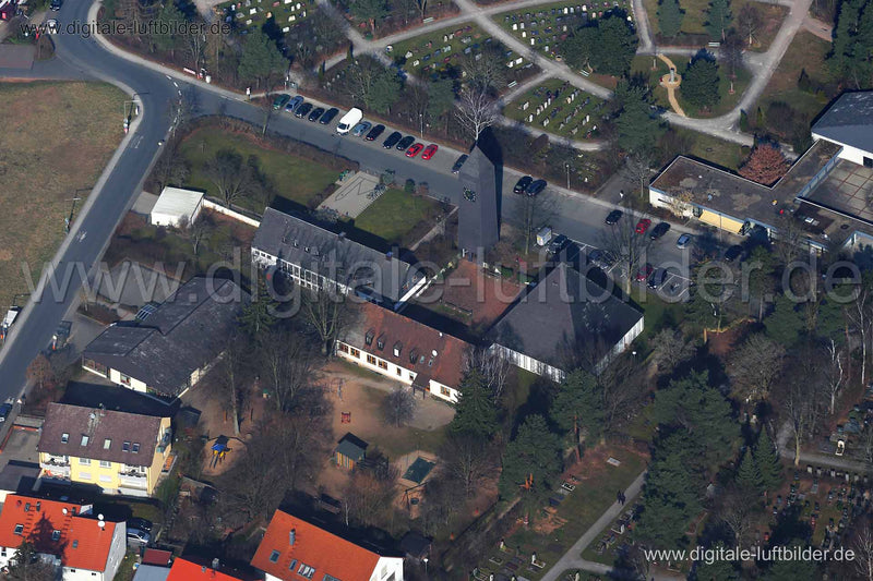 Luftaufnahme Kirche bei Fürth in Fürth | Mittelfranken, Bayern