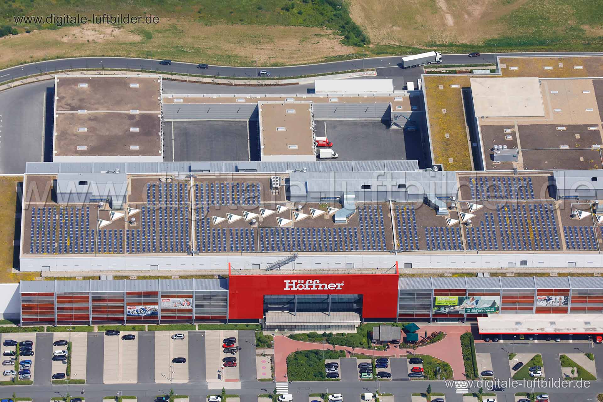 Luftaufnahme Möbelhaus Höffner in Fürth | Mittelfranken, Bayern