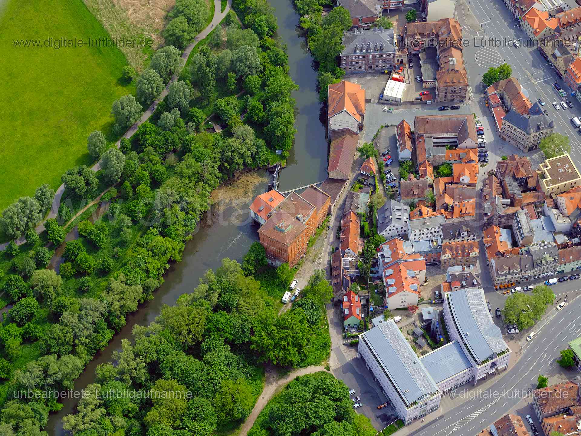 Luftbild - Wolfsgrubenmühle, Ort: Fürth, Tags: Wolfsgrubenmühle, Pegnitz, , Fürth, Helmstraße, Mühlstraße...