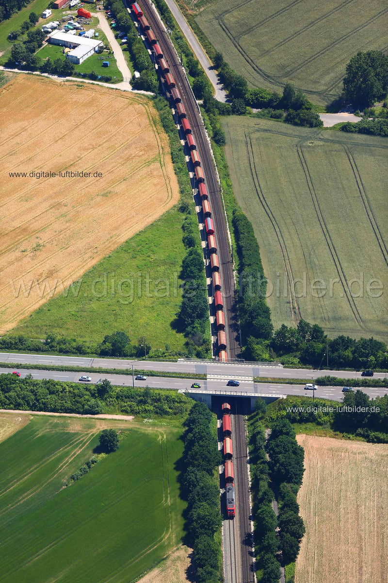 Luftaufnahme Zug in Fürth | Mittelfranken, Bayern