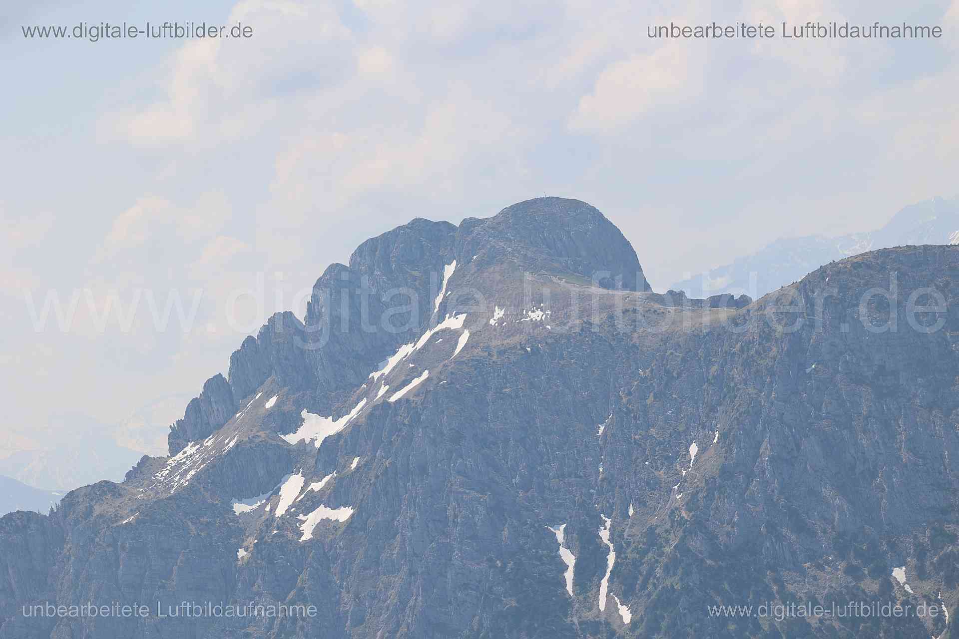 Luftaufnahme Alpen in Garmisch-Partenkirchen | Oberbayern, Bayern