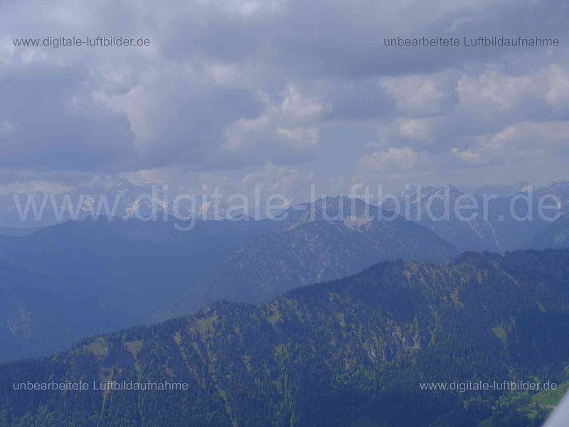 Luftaufnahme Alpen in Garmisch-Partenkirchen | Oberbayern, Bayern