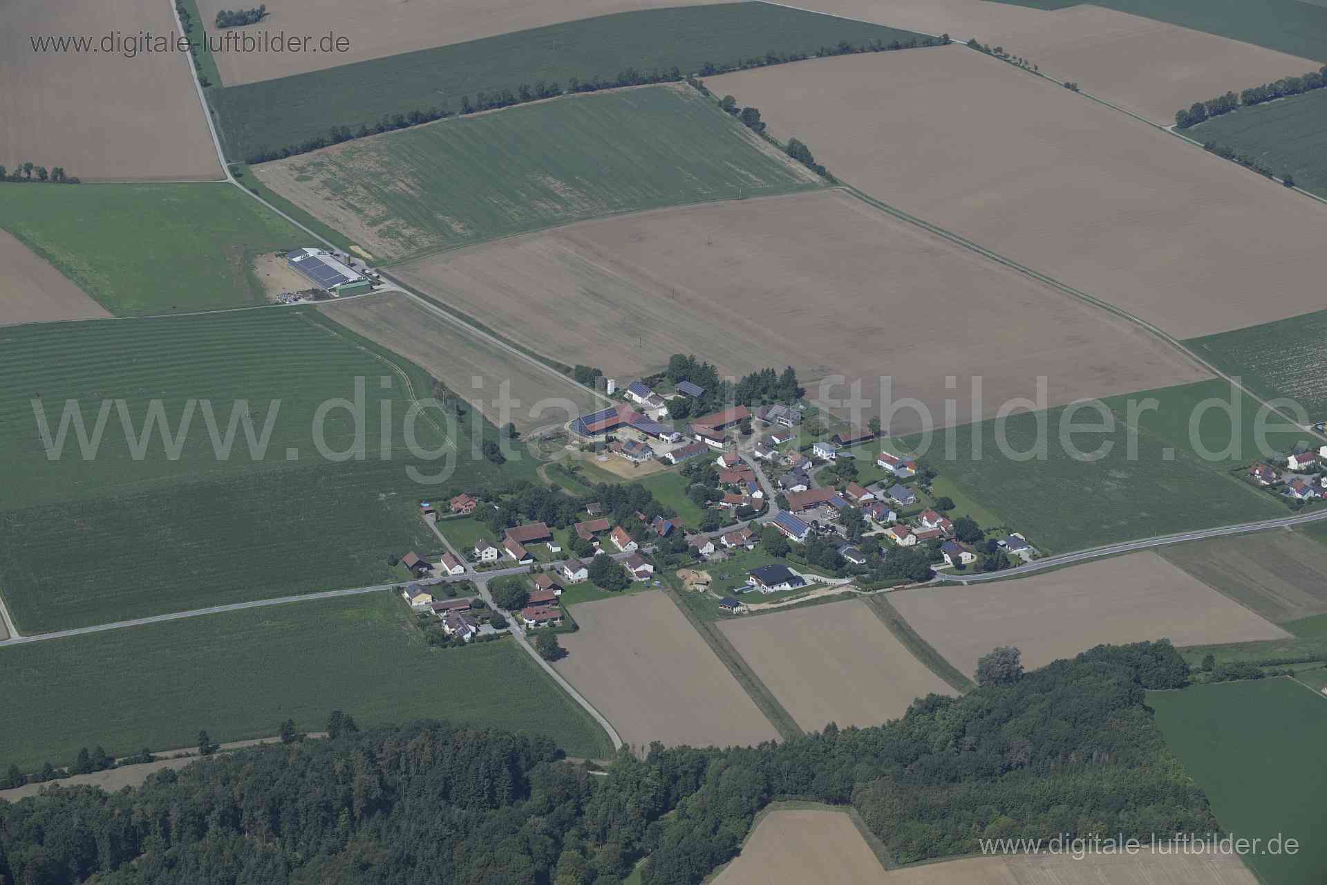 Luftaufnahme Gingkofen in Geiselhöring | Niederbayern, Bayern