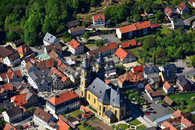 Luftaufnahme Basilika zur Heiligsten Dreifaltigkeit in Gößweinstein | Oberfranken, Bayern