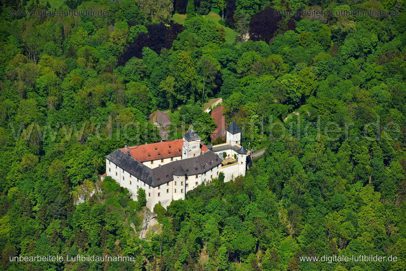 Luftaufnahme Schloss Greifenstein in Heiligenstadt | Oberfranken, Bayern