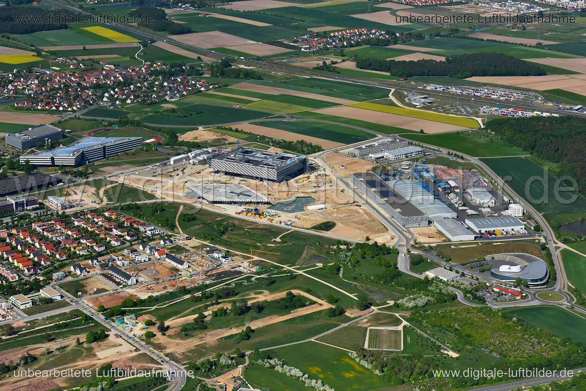 Luftaufnahme Adidas Headquarters in Herzogenaurach | Mittelfranken, Bayern