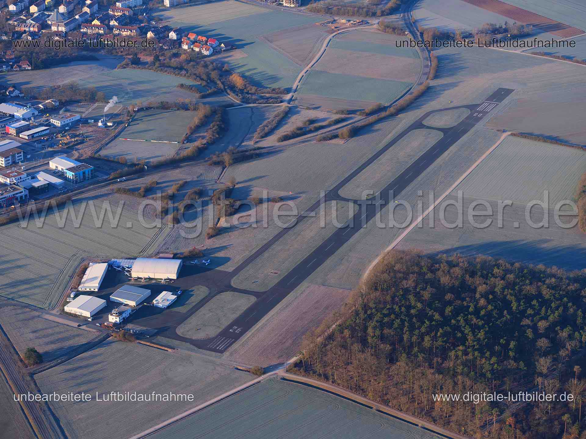 Luftaufnahme Flugplatz Herzogenaurach in Herzogenaurach | Mittelfranken, Bayern