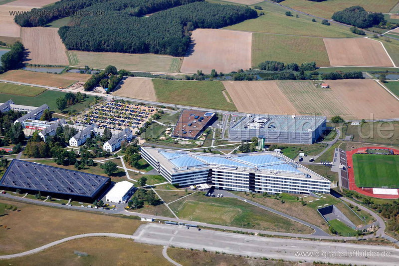 Luftaufnahme Herzo Base in Herzogenaurach | Mittelfranken, Bayern