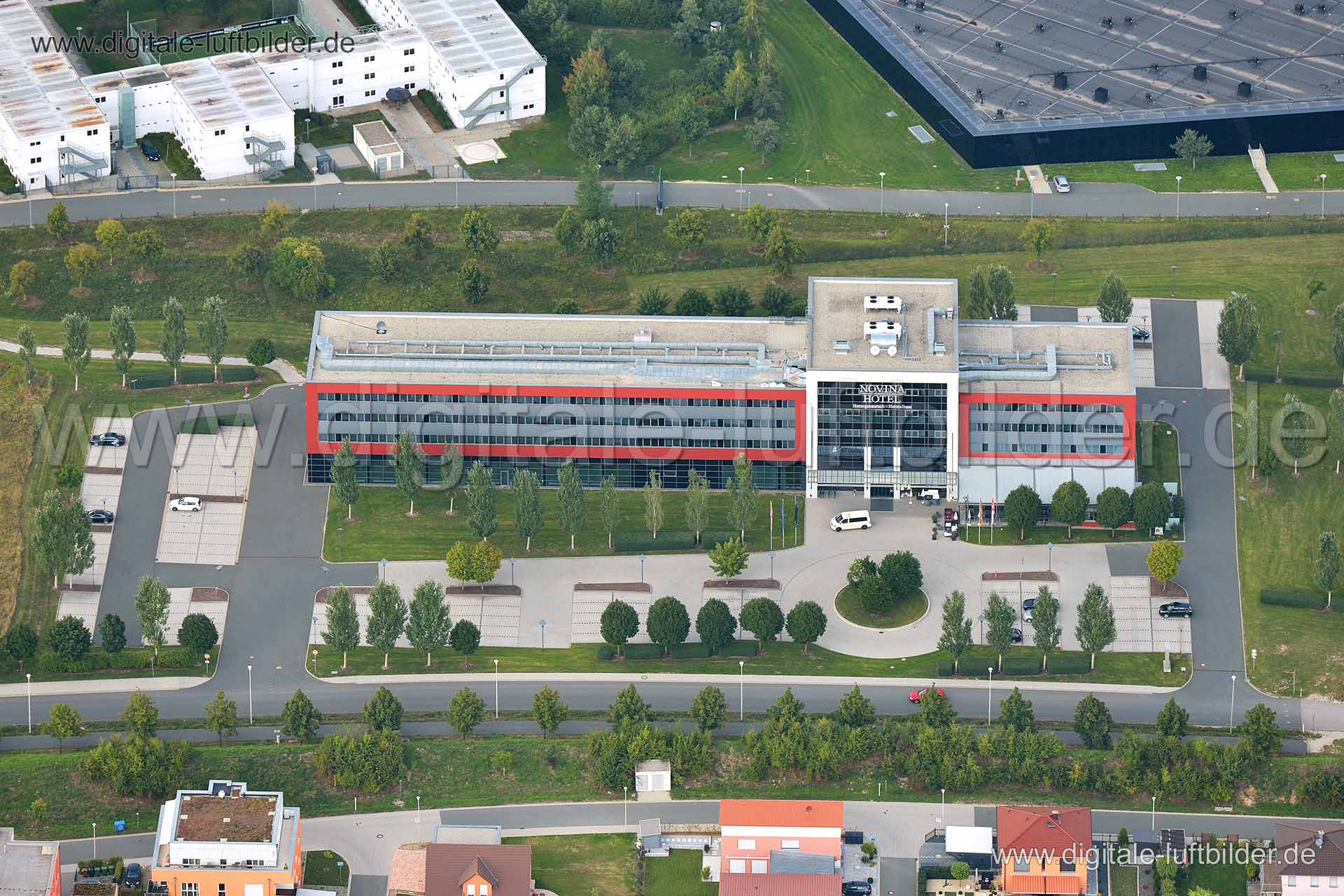 Luftaufnahme Novina Hotel in Herzogenaurach | Mittelfranken, Bayern