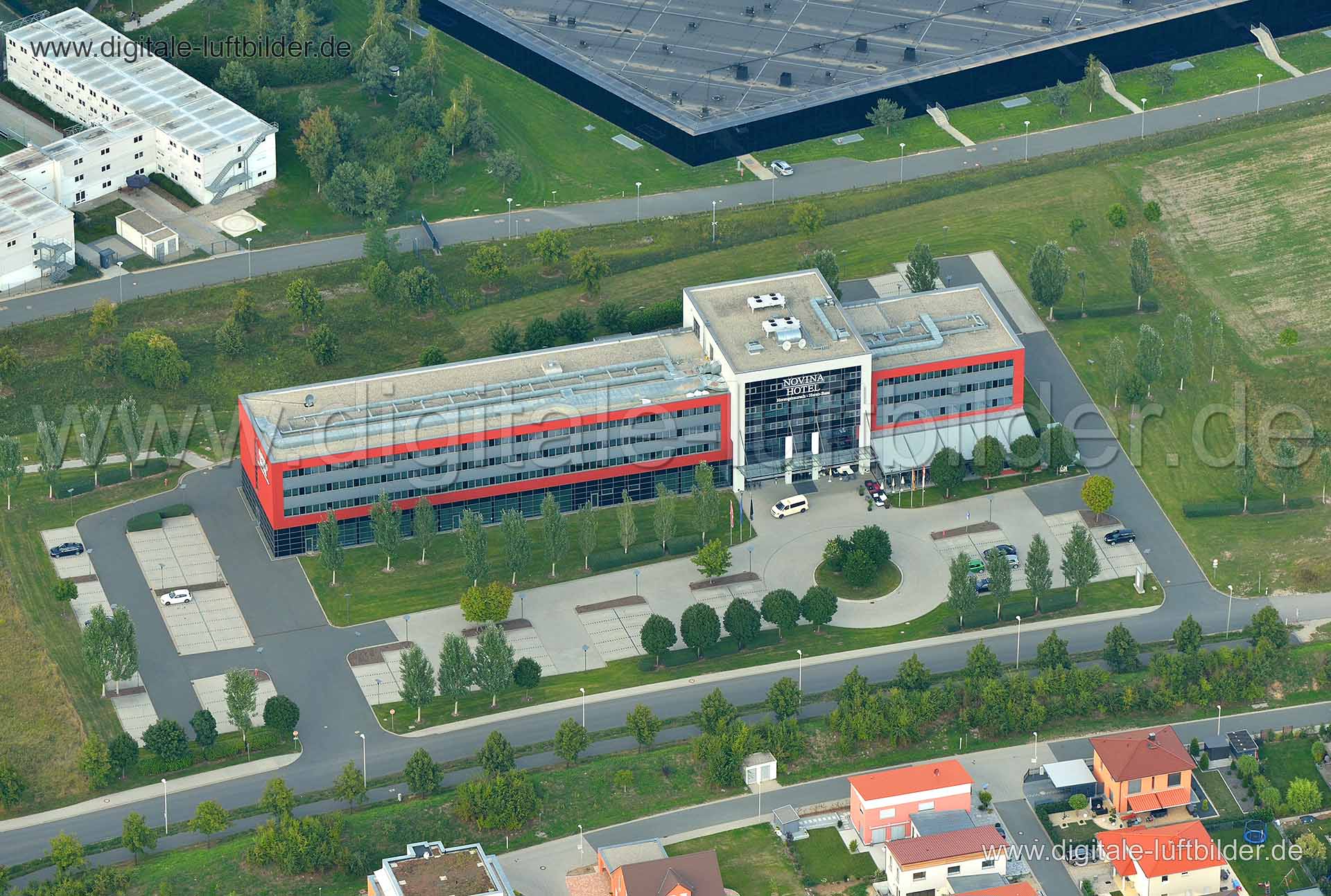 Luftaufnahme Novina Hotel in Herzogenaurach | Mittelfranken, Bayern