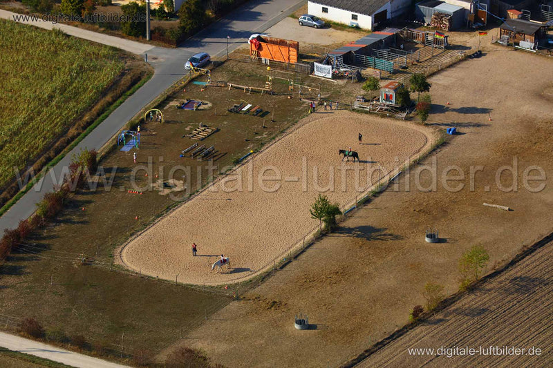 Luftaufnahme Pferdekoppel in Herzogenaurach | Mittelfranken, Bayern