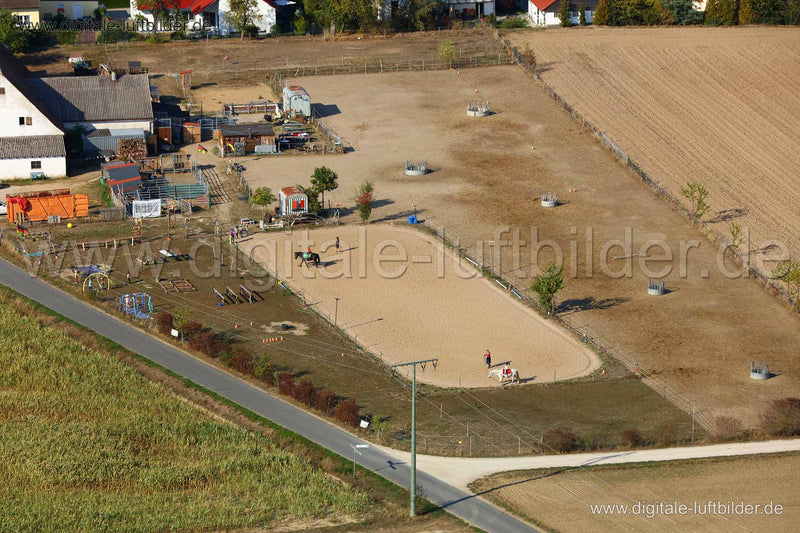 Luftaufnahme Pferdekoppel in Herzogenaurach | Mittelfranken, Bayern