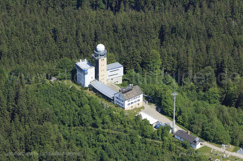Luftaufnahme Wetterradar Höhenspeißenberg in Höhenspeißenberg | Oberbayern, Bayern