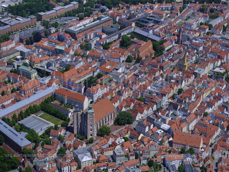 Luftaufnahme Liebfrauenmünster in Ingolstadt | Oberbayern, Bayern