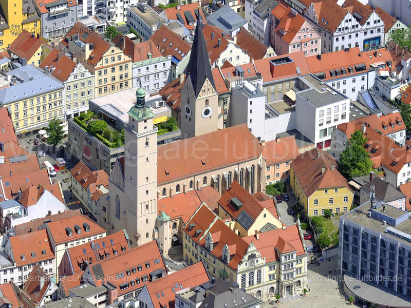 Titel: St. Moritz Kirche, Bildnummer: f483352, Ort / Stadt: Ingolstadt, (Land)Kreis: kreisfreie Stadt Ingolstadt, Regierungsbezirk: Oberbayern, Bundesland: Bayern, Aufnahmedatum: 14.06.2022, Schlagwörter: Luftbild, Luftbilder, Luftbildfotografie, Luftaufnahme, Luftbildaufnahme, Luftfoto, Luftbildarchiv, Luftbildsuche, Vogelperspektive, Vogelansicht, Deutschland, , St. Moritz Kirche, Kirche, Monat: Juni, Jahreszeit: Sommer, Tageszeit: Vormittag / Mittag, Jahr: 2022, Flug ID: 20220614, Bildstatus: