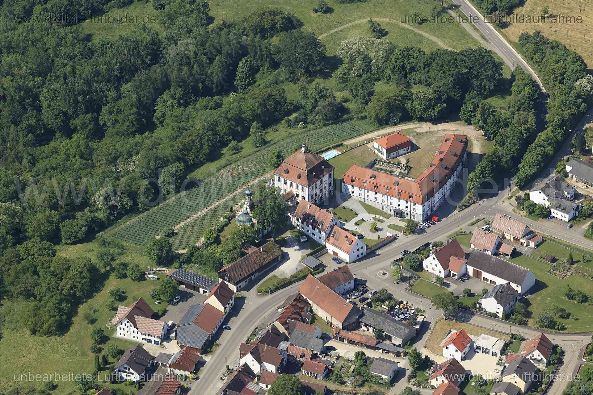 Luftaufnahme Leitheim in Kaisheim | Schwaben, Bayern