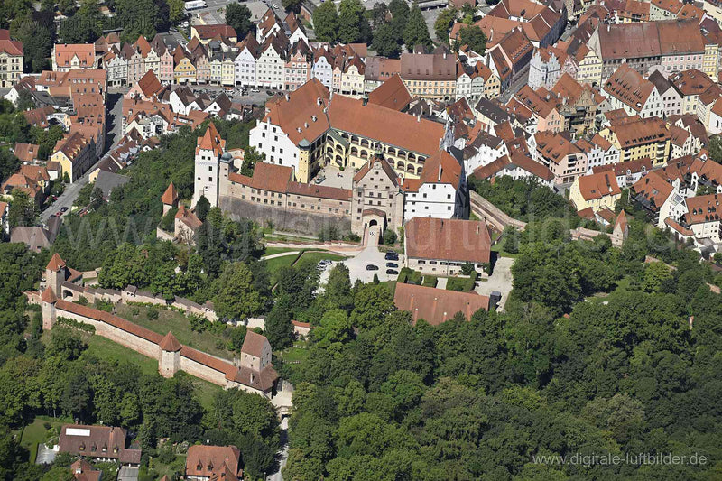 Luftaufnahme Burg Trausnitz in Landshut | Niederbayern, Bayern