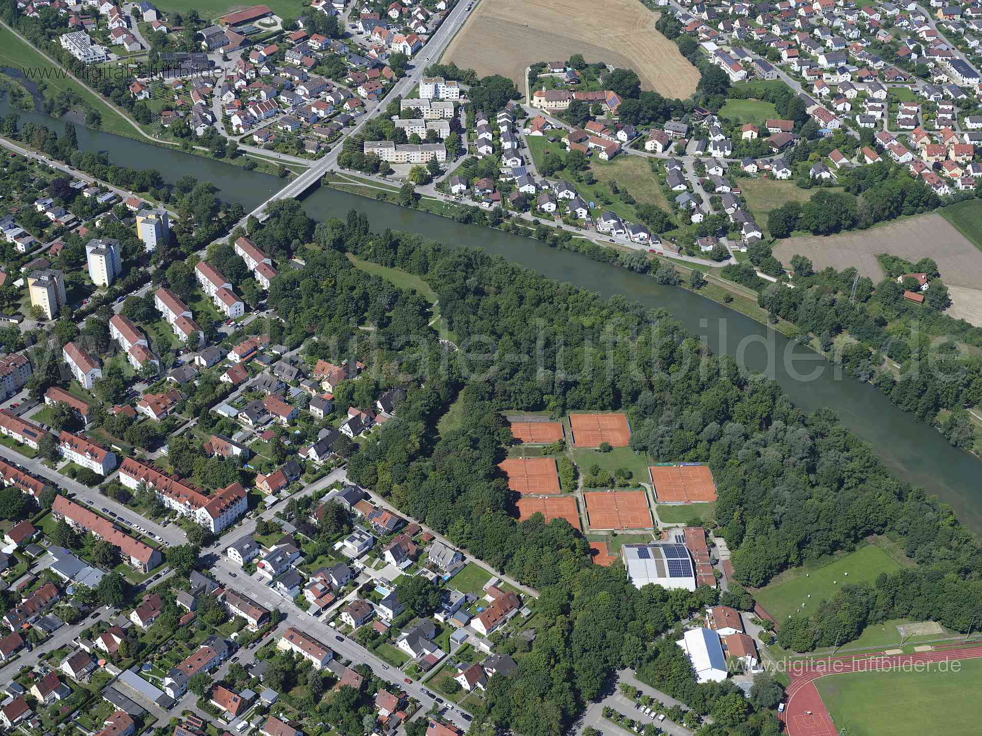 Luftaufnahme Landshut in Landshut | Niederbayern, Bayern