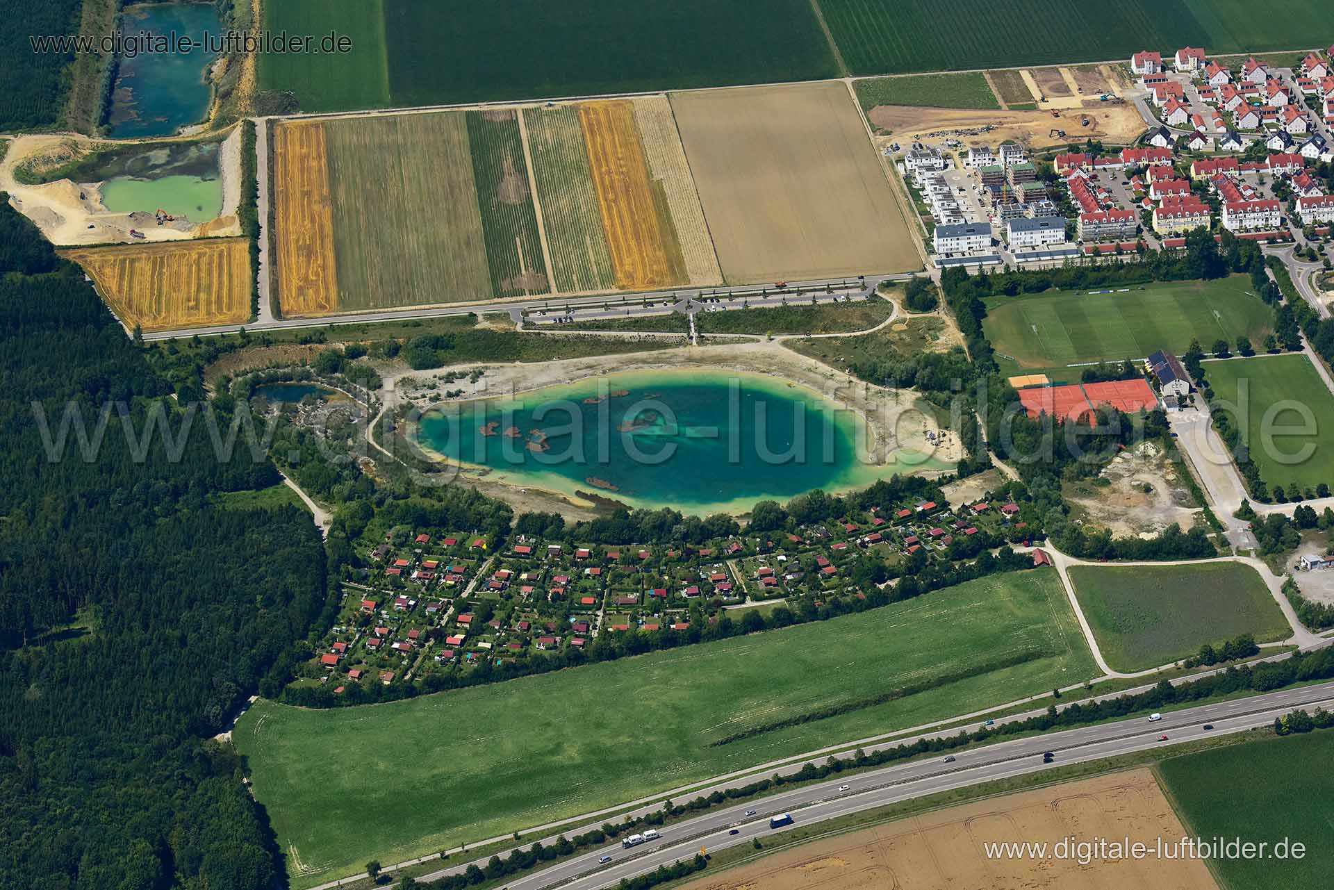 Luftaufnahme Baggersee in Langweid am Lech | Schwaben, Bayern