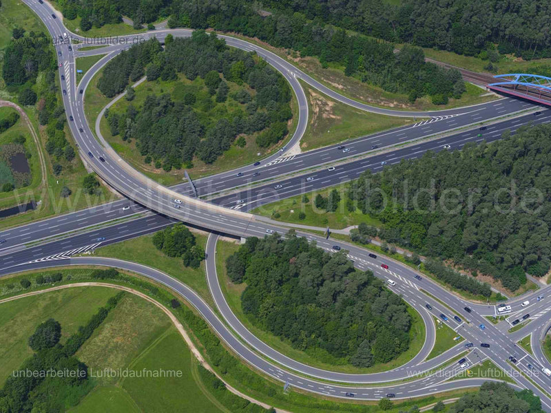 Luftaufnahme Autobahnausfahrt Lauf/Hersbruck in Lauf an der Pegnitz | Mittelfranken, Bayern