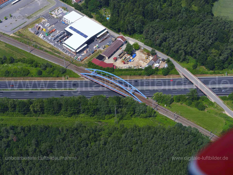 Luftaufnahme Autobahnbrücke A9 bei Lauf in Lauf an der Pegnitz | Mittelfranken, Bayern