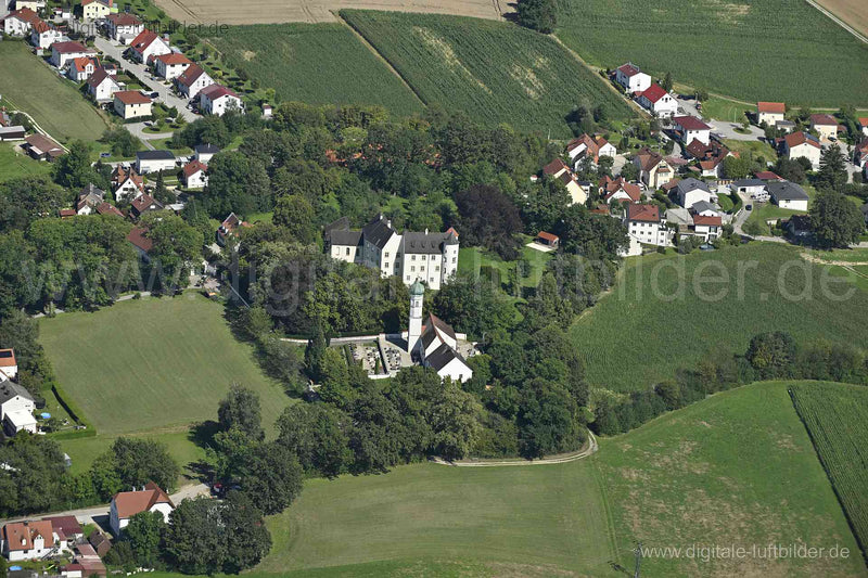 Luftaufnahme Schloss Lauterbach in Lauterbach | Oberbayern, Bayern