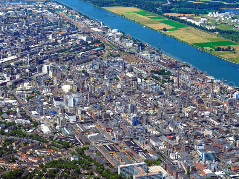 Luftaufnahme BASF Ludwigshafen in Ludwigshafen | Rheinland-Pfalz, Rheinland-Pfalz