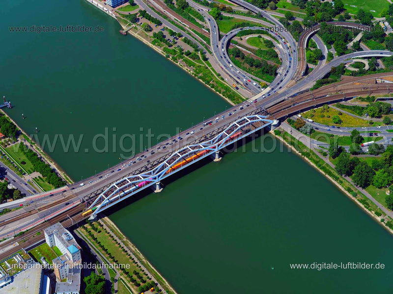 Luftaufnahme Konrad-Adenauer-Brücke in Mannheim | Karlsruhe, Baden-Württemberg