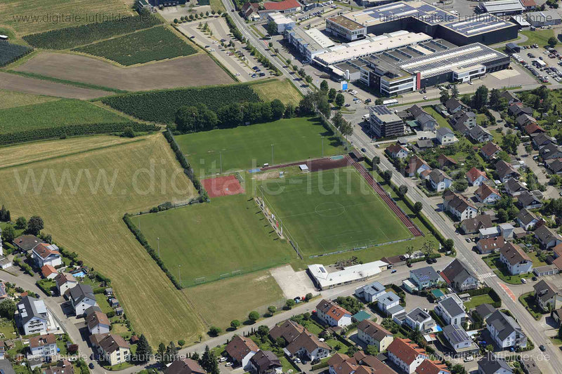 Luftaufnahme Sportplatz Meckenbeuren in Meckenbeuren | Bodenseekreis, Baden-Württemberg